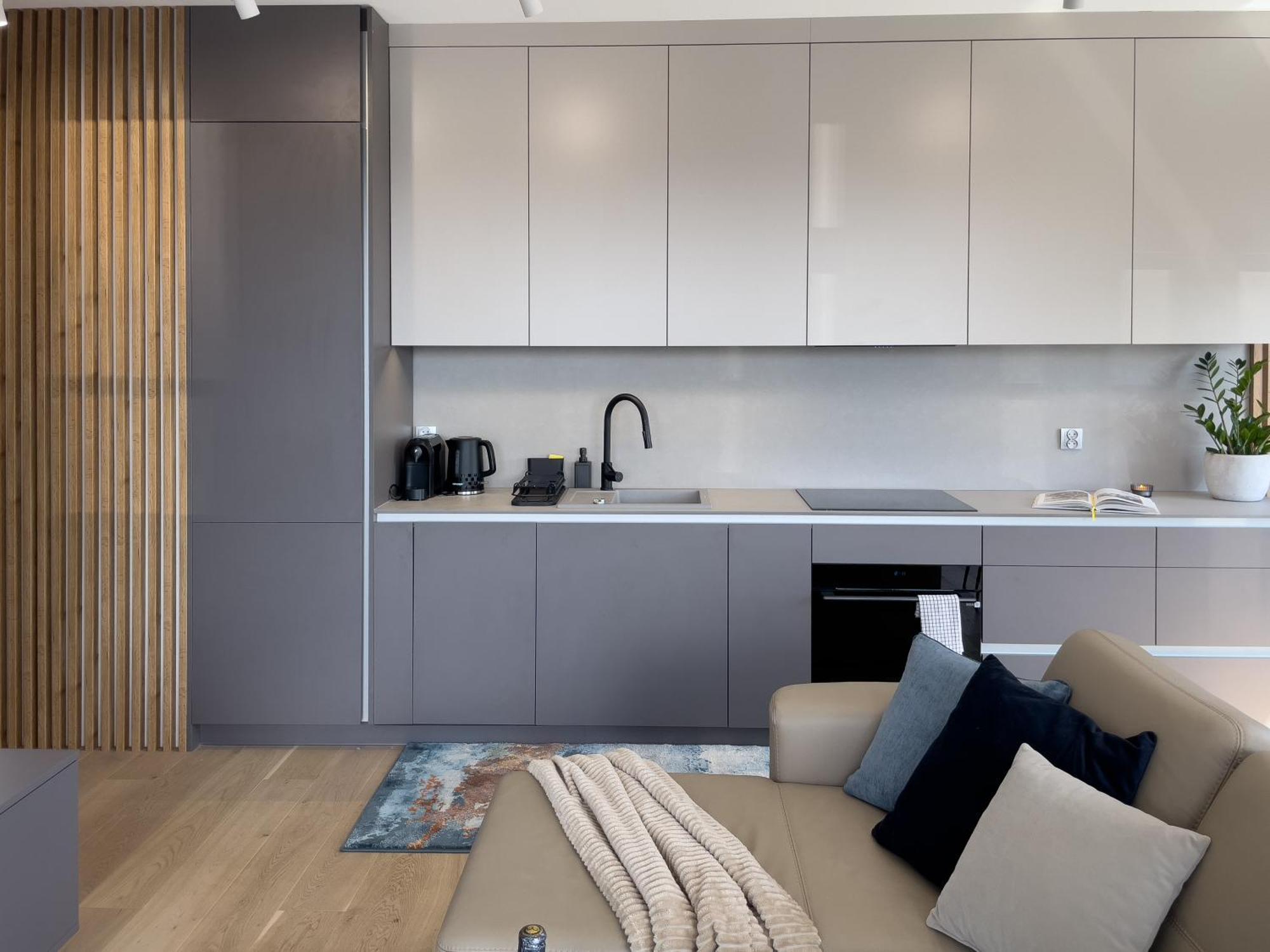 Urban Apartments Premium Sokolska 30A Towers No 58, 2 Free Garages, Gym & Sauna, Self Check-In Katowice Buitenkant foto