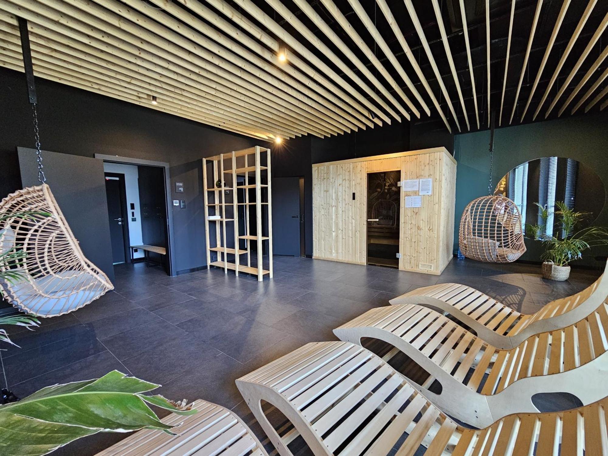 Urban Apartments Premium Sokolska 30A Towers No 58, 2 Free Garages, Gym & Sauna, Self Check-In Katowice Buitenkant foto
